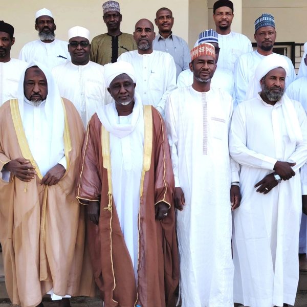 الزيارة 16 600x600