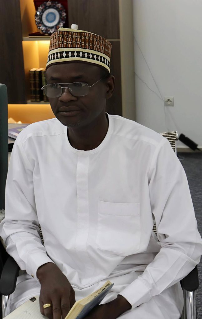 الزيارة 7 648x1024